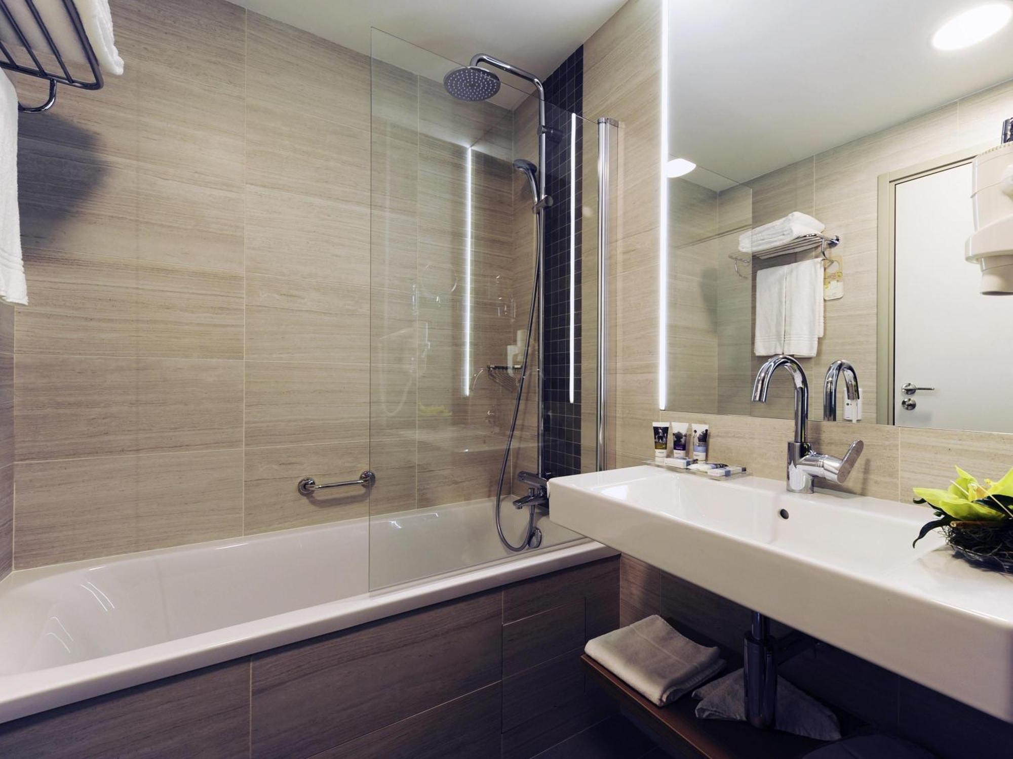 Superior Twin Room,1765366778:JPEG